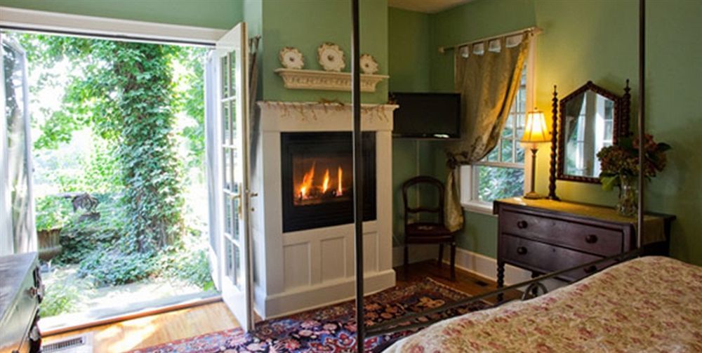 Buttermilk Falls Inn & Spa Milton 외부 사진